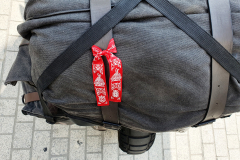 This lanyard gift from Diego in honor of San Fermín is a significant increase in riding safety.